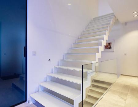 OPEN MODERNE DESIGN STALEN TRAPPEN MET GLAS STAAL 