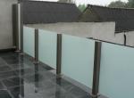 Glaswand met panelen in opaal glas